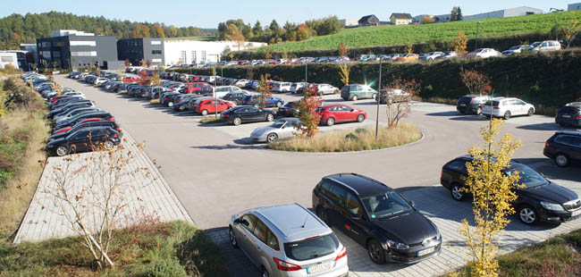 Gestaltetes Parkplatzsystem